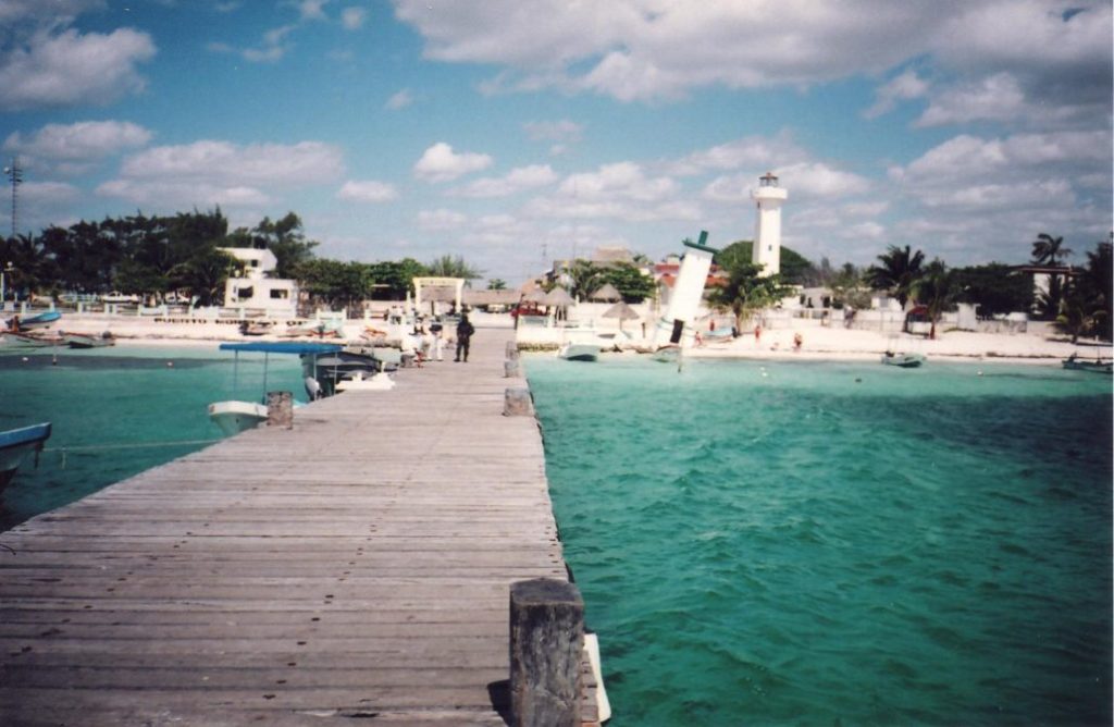 Visit the Lighthouse - to do puerto morelos