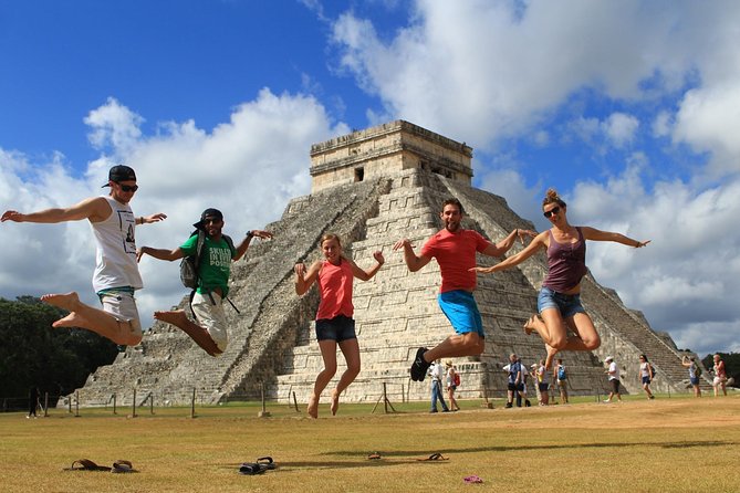 How to get from Cancun to Chichen Itza