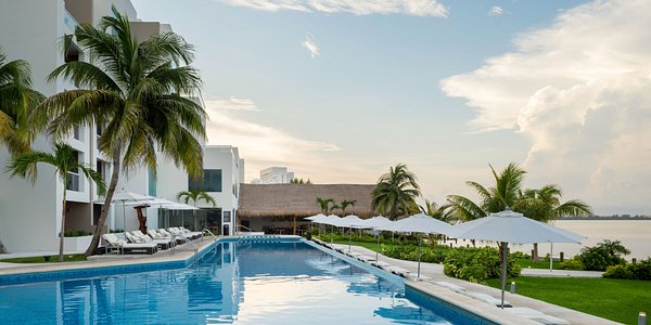 Real Inn Cancun - the best hotel cancun zone